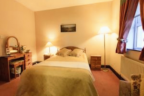 Yeats County Inn (Curry, Sligo)